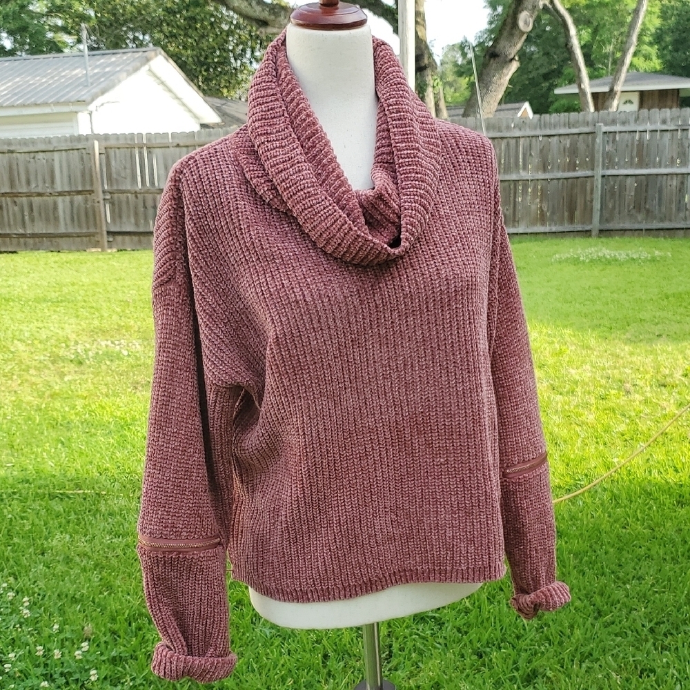 Willow & Clay Mauve Cowl Neck Sweater